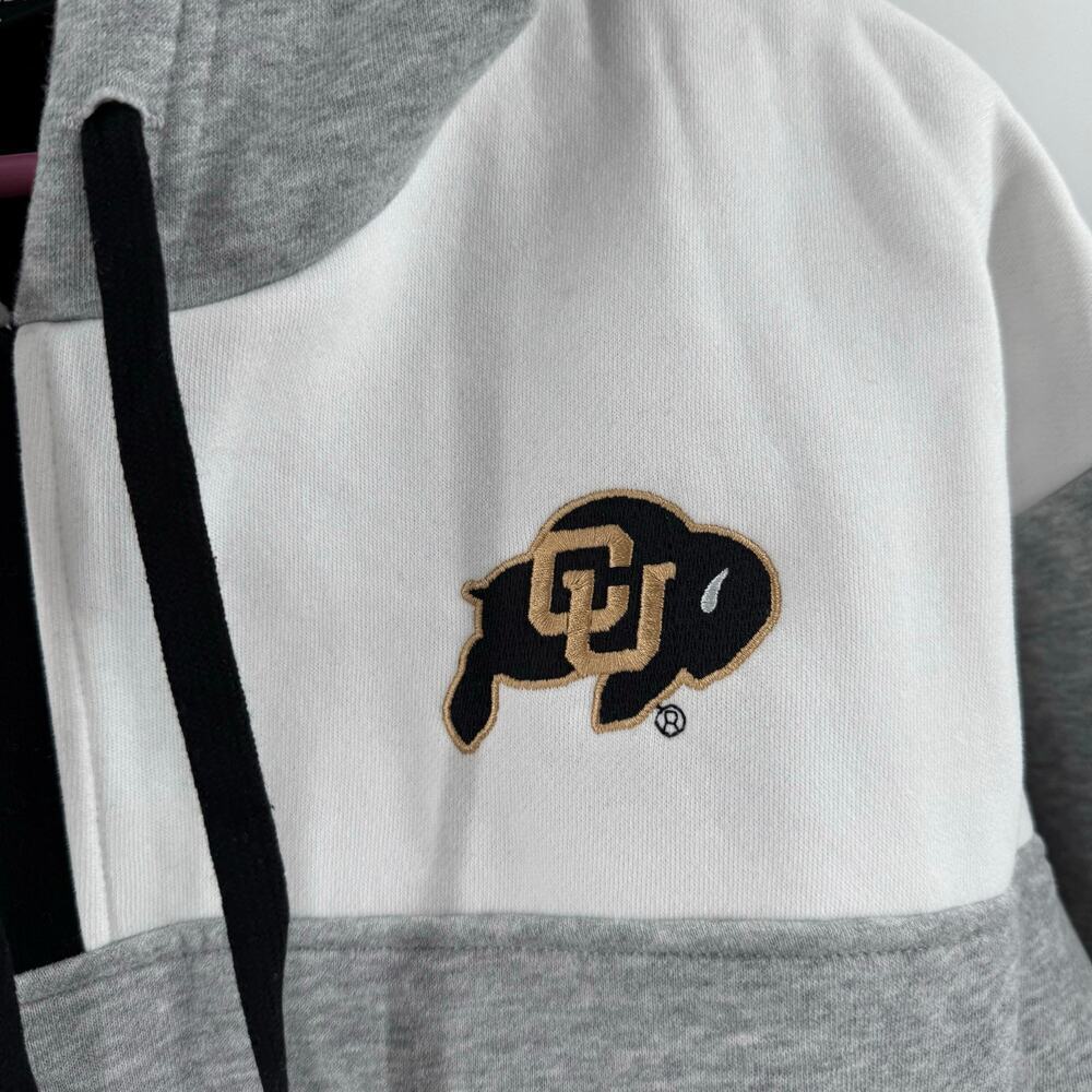 Color Block Cropped Hoodie - Picture 4 of 15